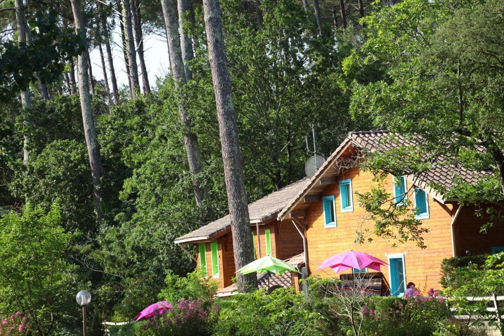Village Nature Et Ocean A Cote De La Plage Avec Piscine Et Jacuzzi Messanges  Bagian luar foto